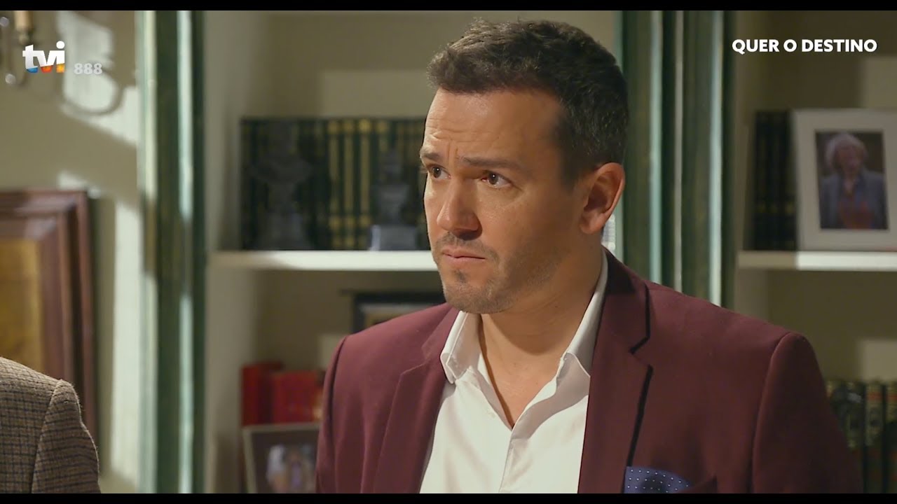 Traição acaba com reinado de Marcos | Quer o Destino