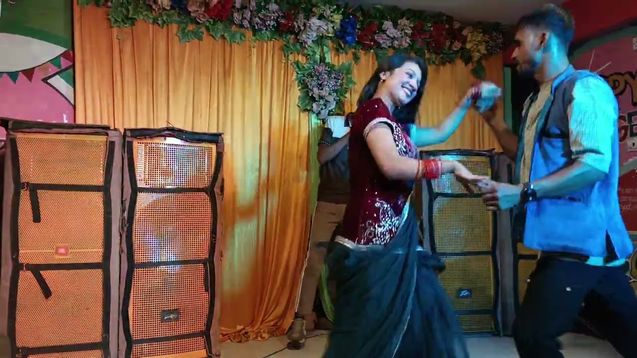 প্রেম জাগে মনে রুবেল ও কলির অসাধারণ ডান্স 