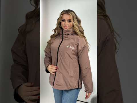 Жіноча весняна куртка батал великого розміру, видео 1