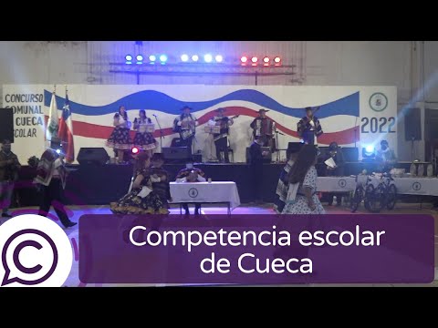 Escolares de Pichilemu se lucieron en Concurso de Cueca