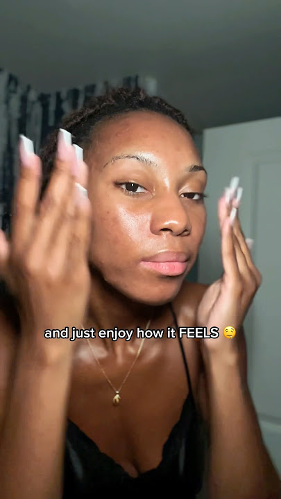 Download lagu friendly or flirty? 🫦 #shorts #datingadvice #relationshiptalk