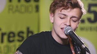 Scott Helman - "Machine" LIVE at Fresh Radio