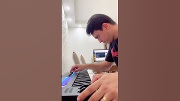 Thumbnail of 1min em Me ajude a melhorar- Eli Soares . #elisoares #solo #piano #intro #moog