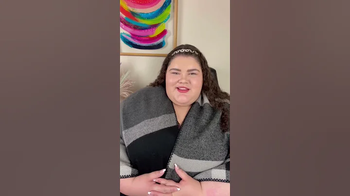 Plus Size Friendly Airlines ✈️ #plussizetravel #plussize #travel #airlines #travelblogger #shorts