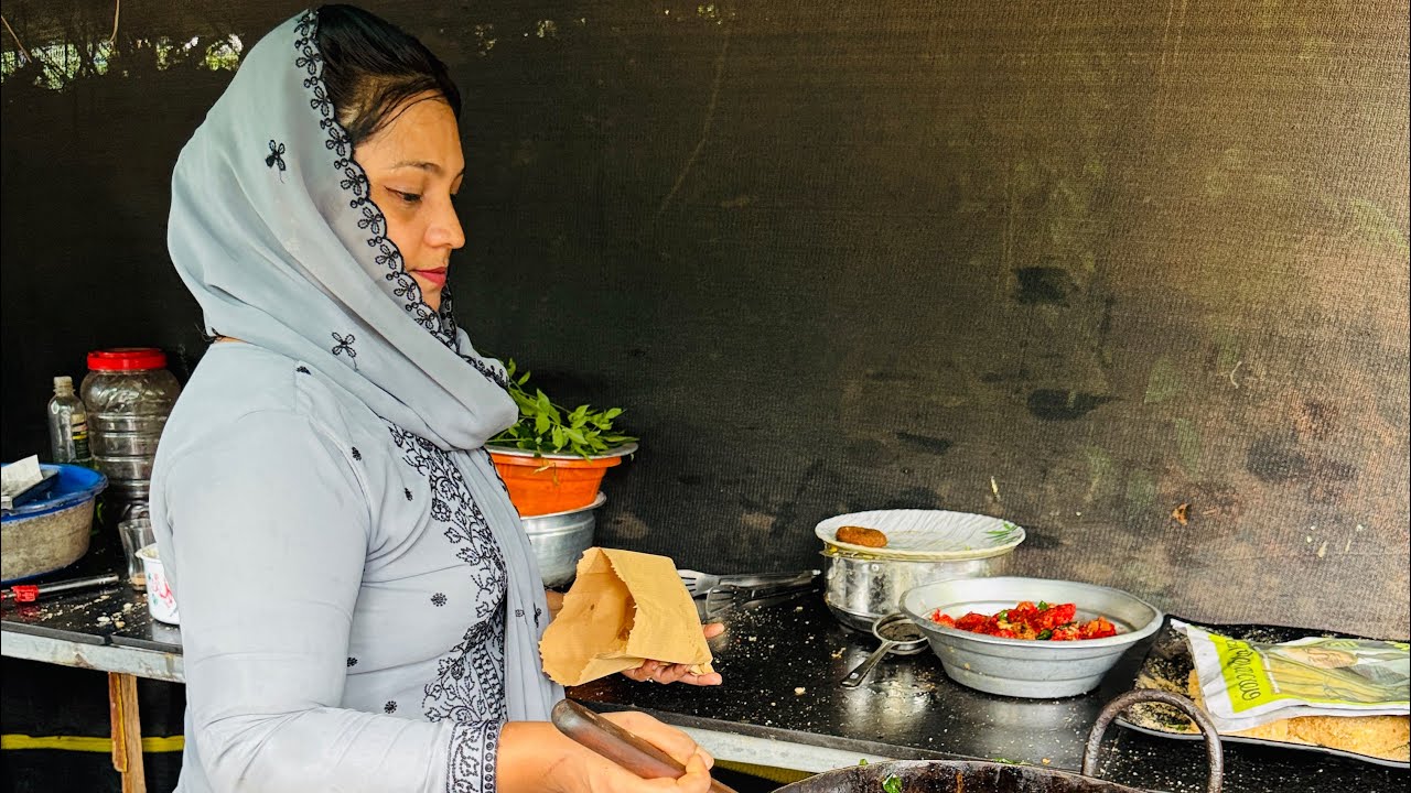 Как сюда попала Таслина, учительница, прошедшая курс TTC? | уличная еда Кералы