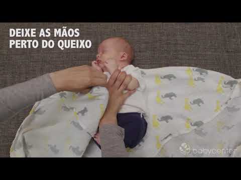 Jeitos de enrolar o bebê para dormir