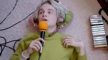 Scruffpuppie - wondering how (Official Video)