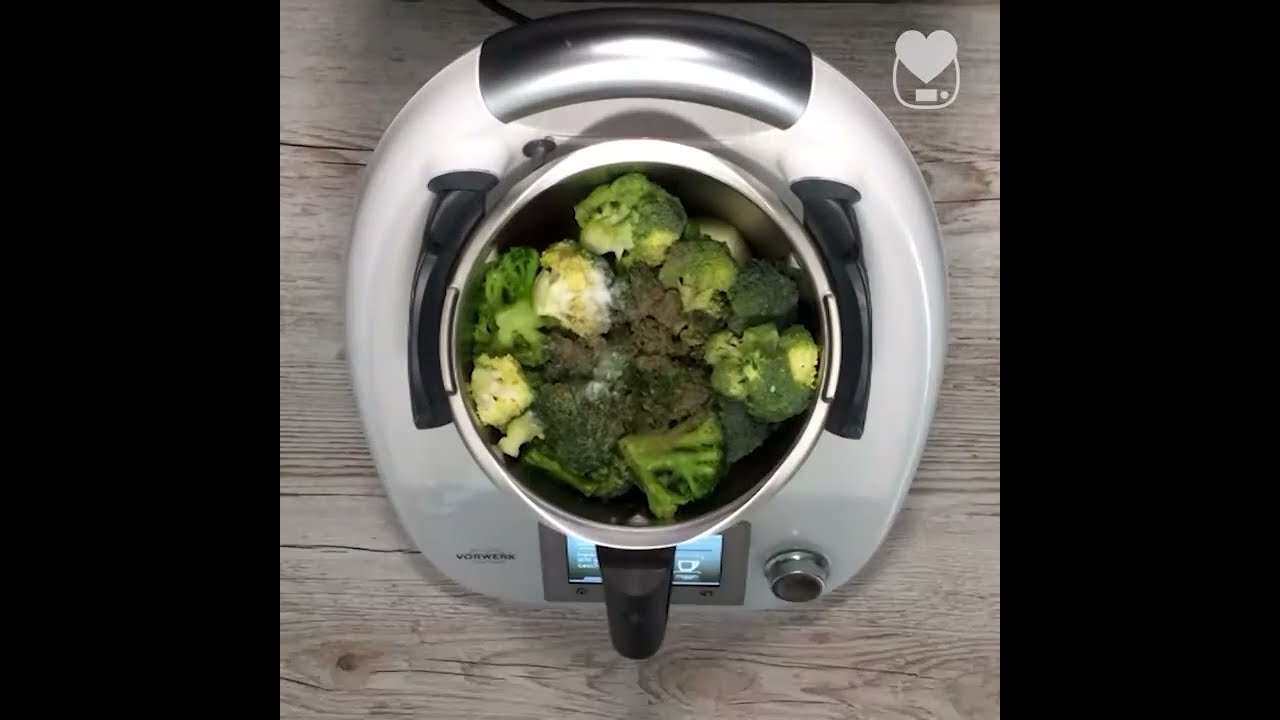 Thermomix® TM5 - Broccolicremesuppe - YouTube