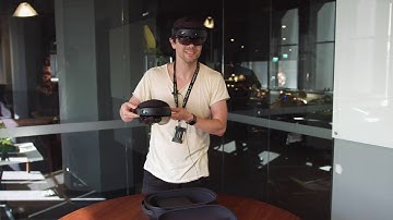 Microsoft Hololens 2 Unboxing