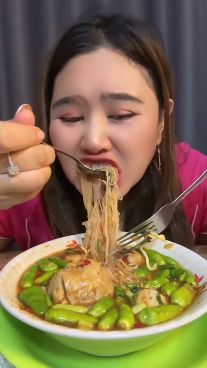 BAKSO LAGI #mukbang #bakso #food JANGAN BOSEN YA