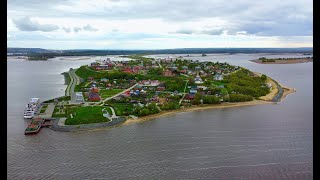 картинка: СВИЯЖСК: остров посреди реки. Бывшая крепость, монастыри, купеческие дома, музеи и нынешние дачи.