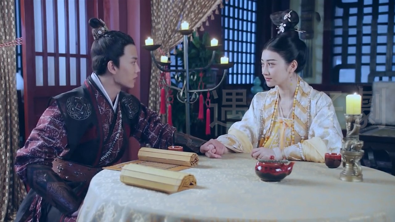 王妃替王爺破奇案，王爺當眾護妻寵到失控！#中国电视剧 #古装剧