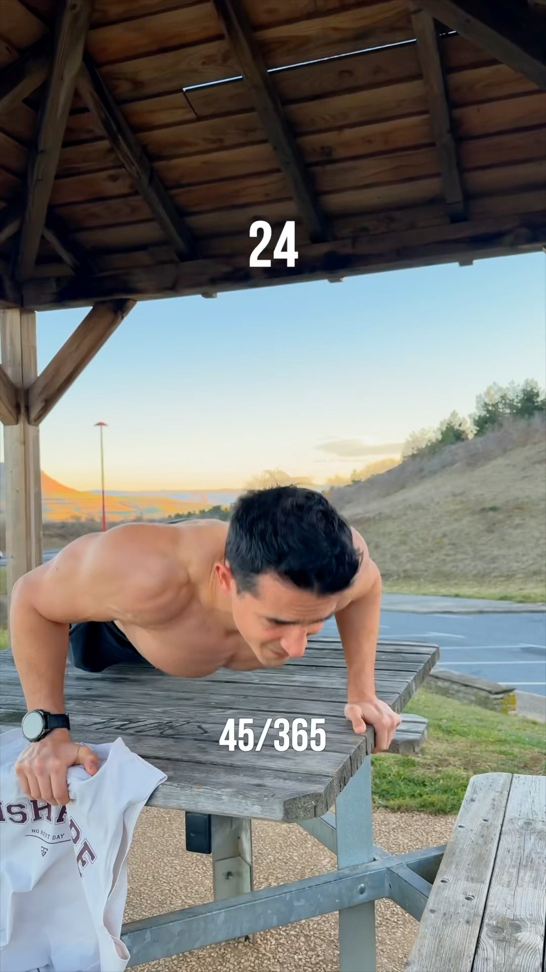 Day 45/365 One more push-up everyday during 1 year ! ?