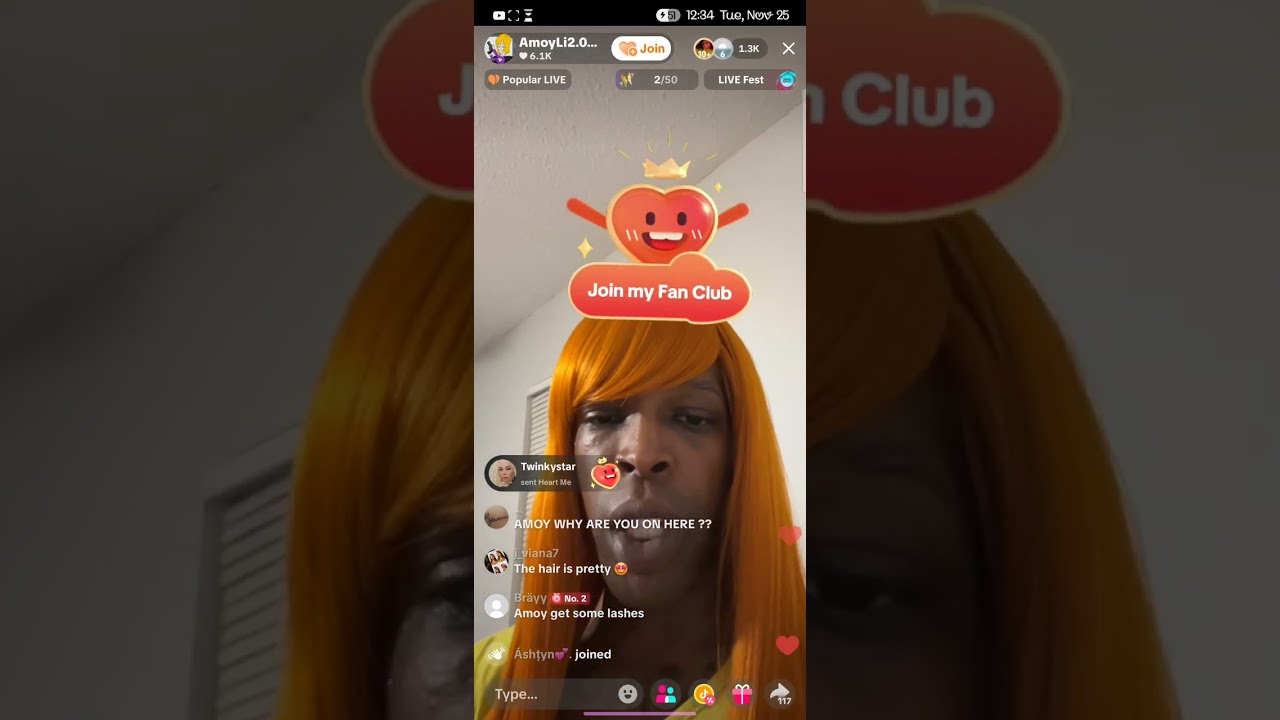 Amoy hops back on live to talk about the people on the panel with Izetta.