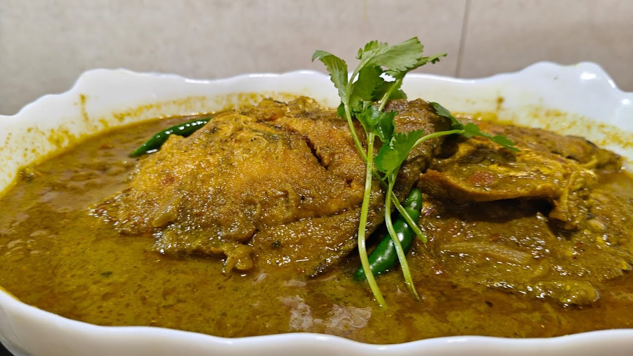 ধনেপাতা পমফ্রেট মাছের ঝাল! Pomfret Fish Curry with Coriander Leaves!