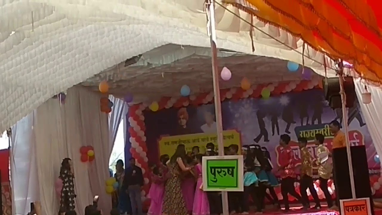 Tejaswini pandit dance in arni (famous artist)