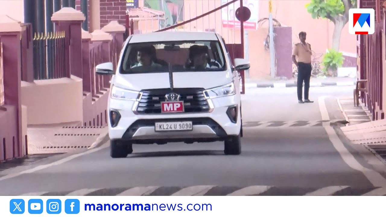 എൻഎസ്എസ് ആസ്ഥാനത്തെത്തി കൊടിക്കുന്നിൽ സുരേഷ് ; മാധ്യമങ്ങളെ കണ്ടതോടെ മടങ്ങി | NSS