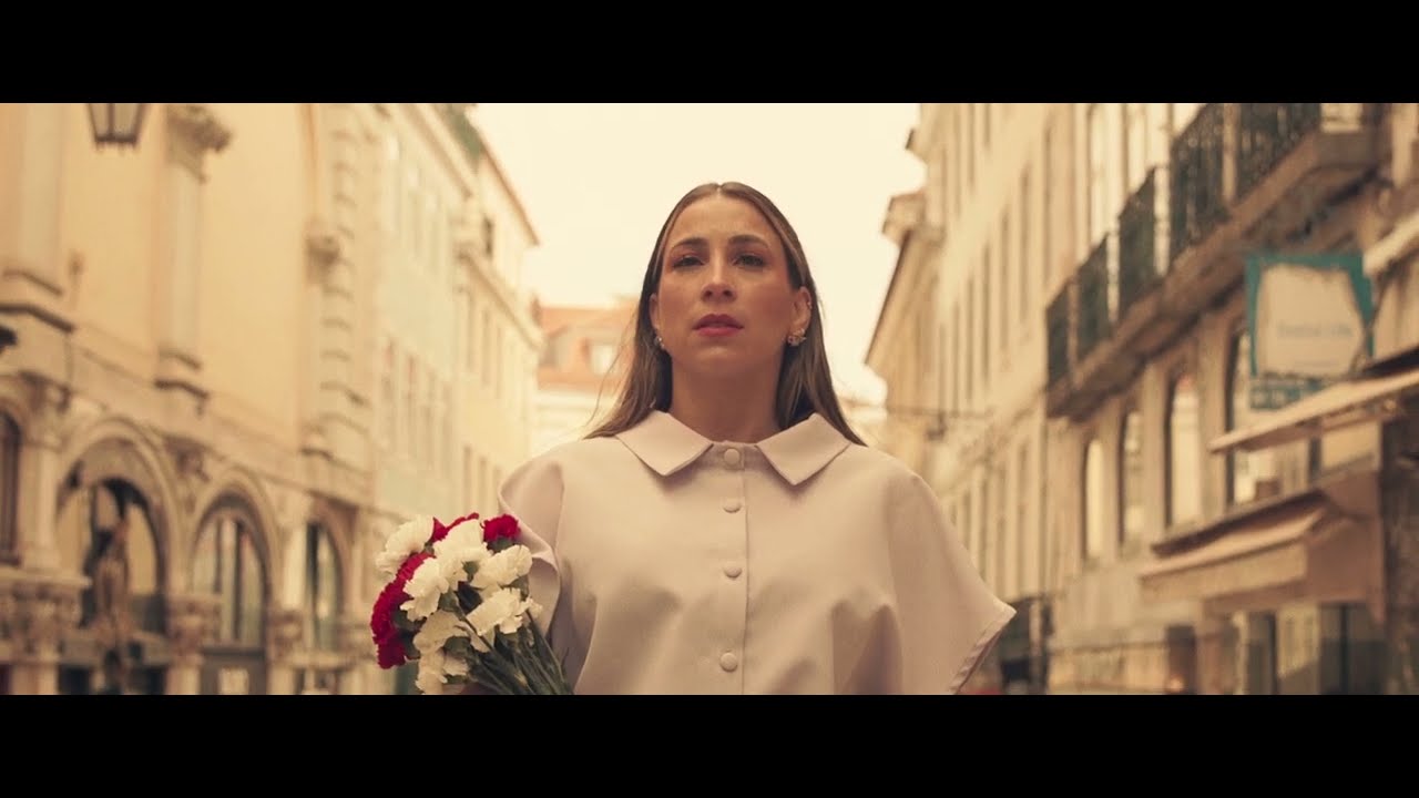 FILIPA BISCAIA APRESENTA NOVO ÁLBUM AO VIVO NO LARGO DO PANTEÃO NACIONAL