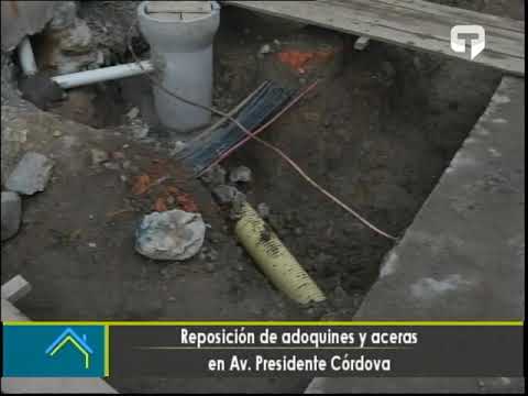 Reposición de adoquines y aceras en Av. Presidente Córdova de Cuenca