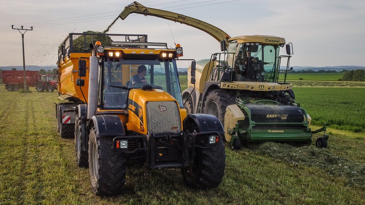 Senáže - Krone Big X530, JCB Fastrac, Valtra T235, Zetor Tractors - Zepo Bohuslavice