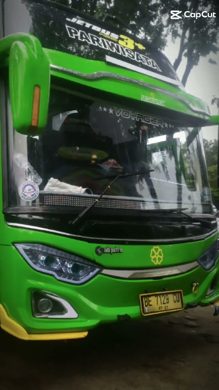 Legenda Jalan Raya: Mengupas Kehebatan Bus Pariwisata JB3 Agam Tungga Jaya