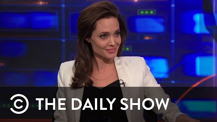 Angelina Jolie on Louis Zamperini's life | The Daily Show - DayDayNews