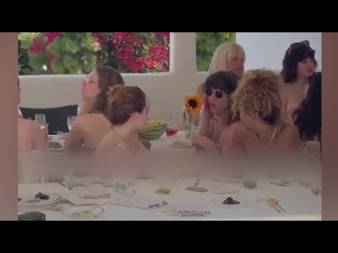 Fully Nude Pop Up Restaurant Comes To LA 