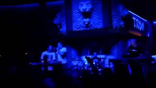 Amar Gile Jasarspahic - Kafanska pevacica - (LIVE) - (Club Tron 2013)