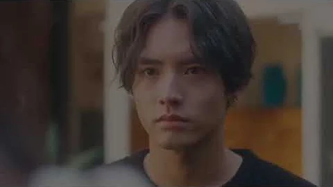 O que eu faço se eu não aceito o filho do namorado?