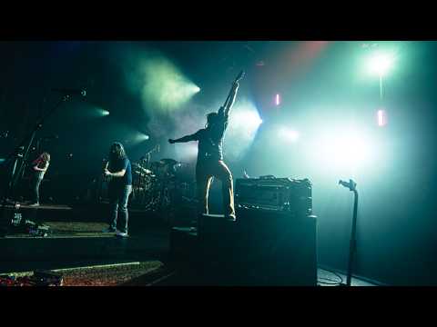 Pigeons Playing Ping Pong: "Shine" - 12.20.25 - The Capitol Theatre - Port Chester, NY (Full Song)
