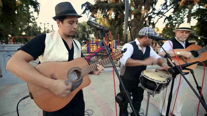 Cuba il trio en Plaza Yungay  - La Negra Tomasa