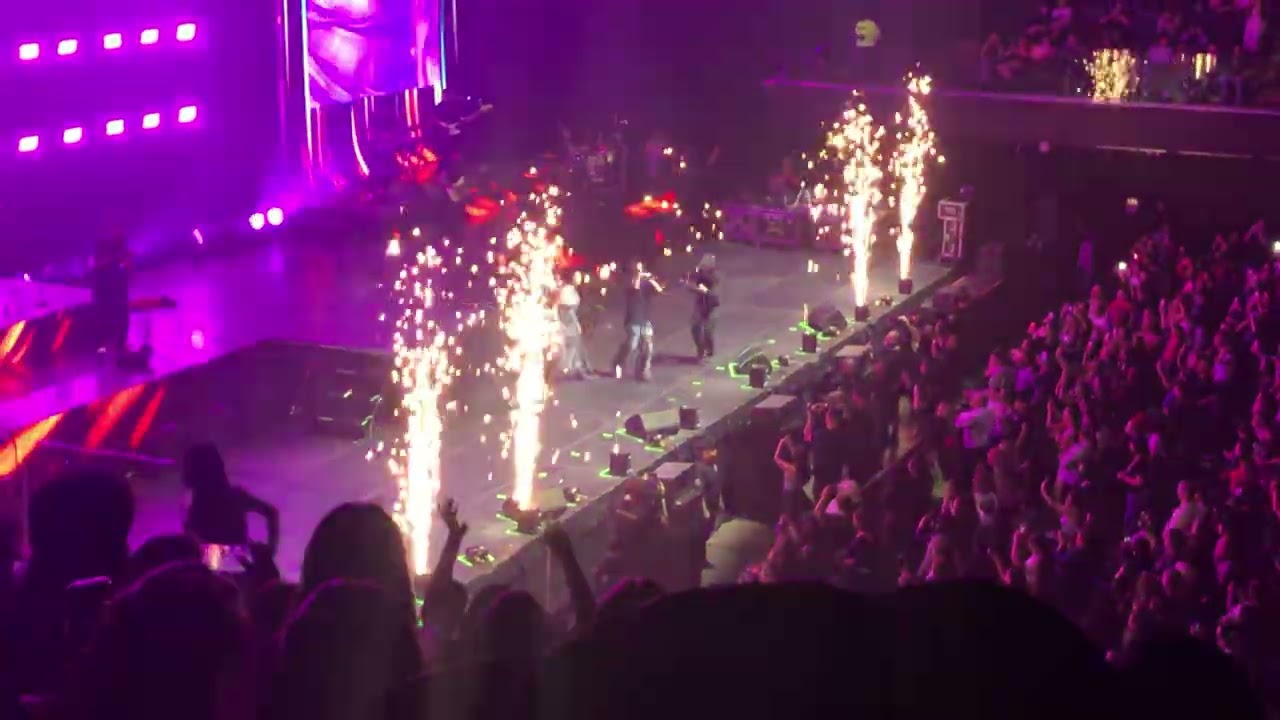 Valentino merlo Movistar arena 13-10-2025 4