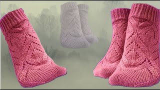 картинка: Носочки с крупным ажурным узором. Спицами. #(2024.)