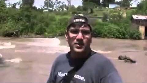 Thiet bi loc, xu ly nuoc LifeStraw   Thuy Si   loc nuoc tron phan bo cua CEO Vestergaard