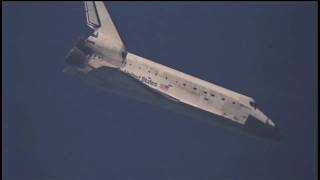 : "Welcome Back!" Discovery Lands Safely at Kennedy