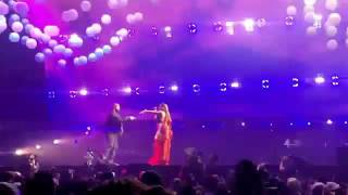 Rihanna & Drake  Perform 'Too Good' at OVO Fest 2016 (Live)