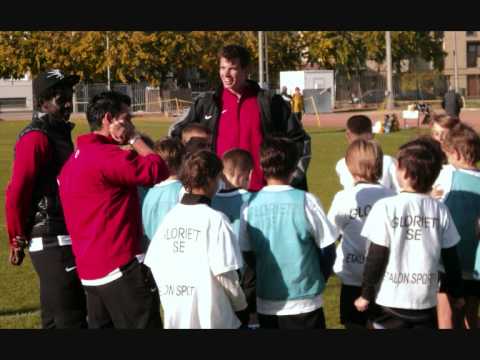 2010.10.21: Iskolalátogatáson a Honvéd