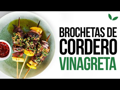 Brochetas de cordero con vinagreta