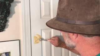 Easy hole repair. How to fix a broken door water putty repair