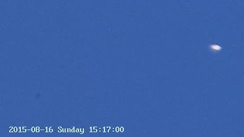 Fast bright white elliptic anomaly 8/16/15 3:16pm EST.