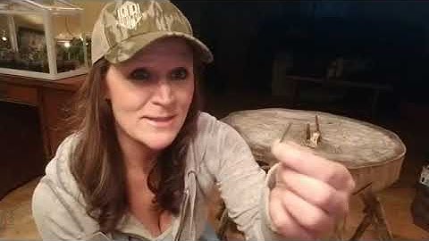 HOW DO I MAKE A CRIBBAGE BOARD TABLE?