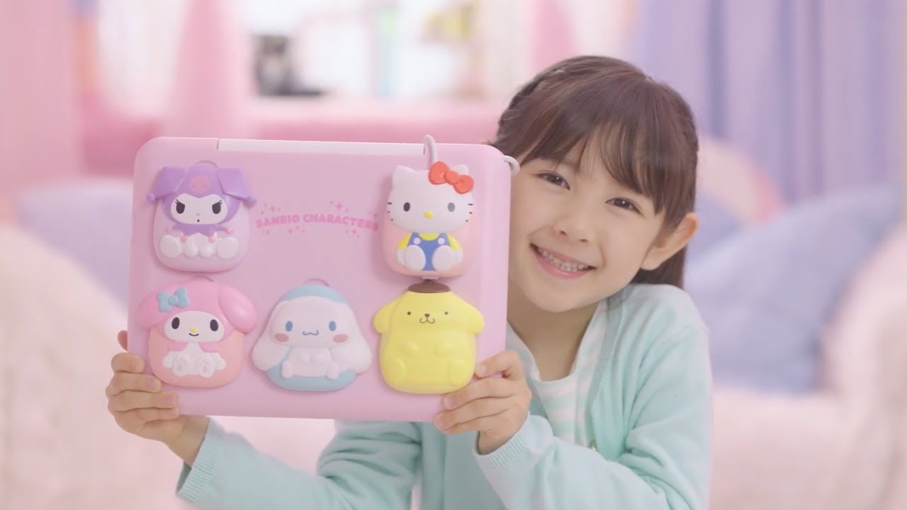 Play and Have Fun with Sanrio Characters! Enjoy Lots of Camera