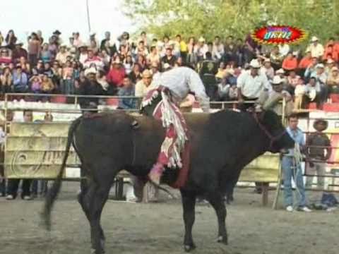 Destructores en San Pedro Toxin Jalisco 2010.. Revancha: Beny Gutierrez vs Olotito "Porrazo"