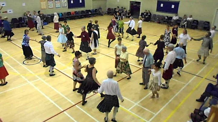 Lady Louisa Macdonald's Strathspey-other dancers-Beginner...  Scottish Dance 2014