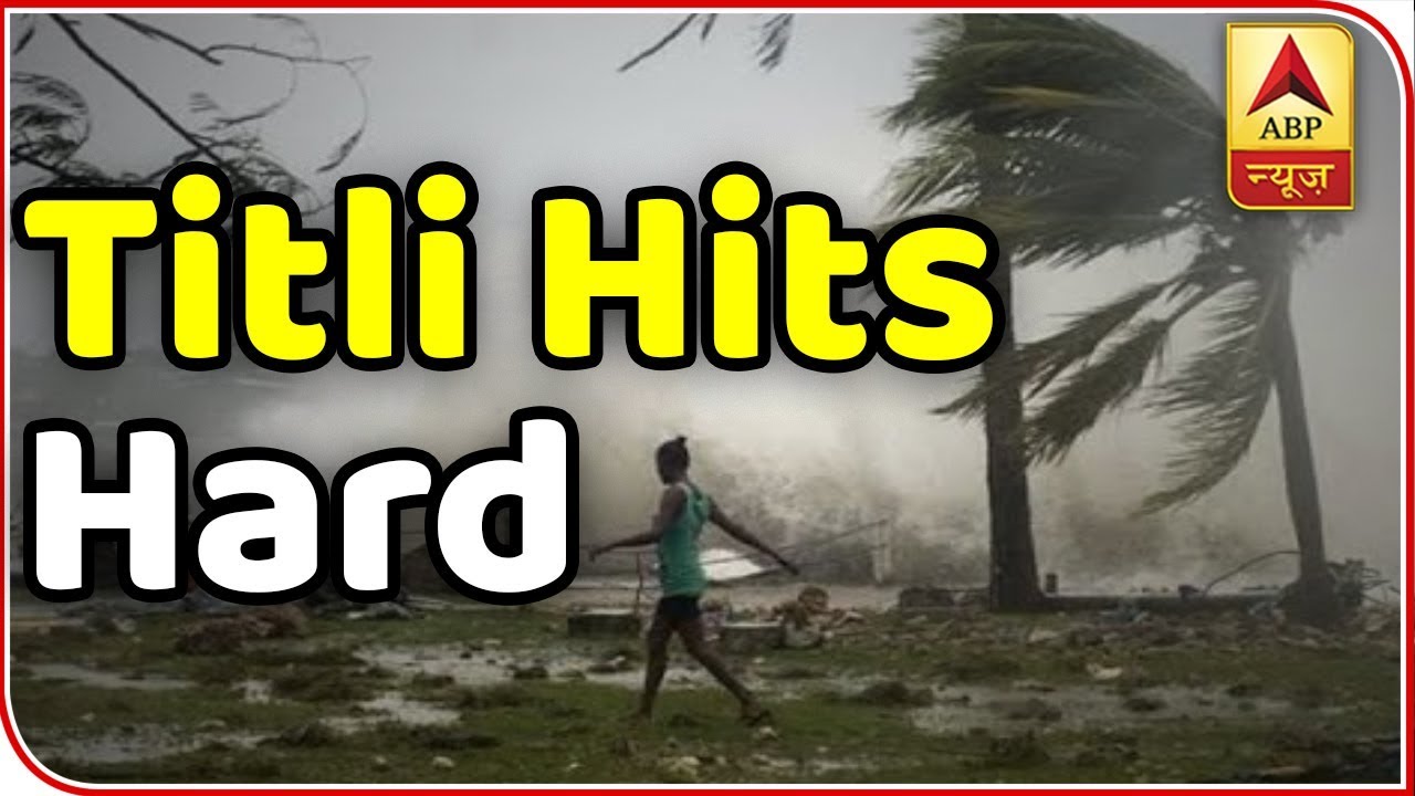 Two People Dead As Cyclone Titli Crosses Andhra Coast | ABP News