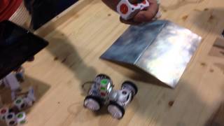 CES 2015 : Modular Robotics (Moss cubelets)