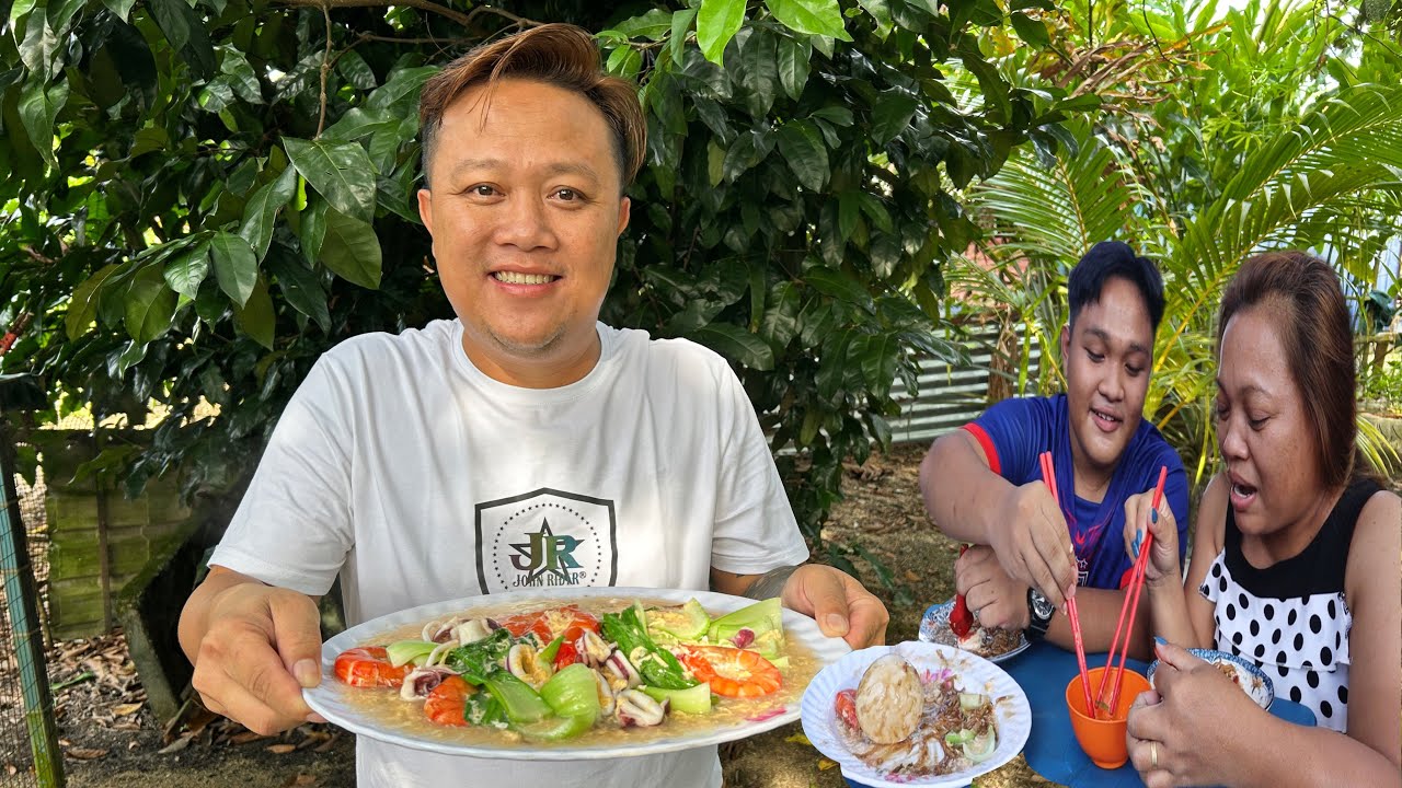 MEE GORENG SEAFOOD SEDAP TAK TERKATA // CARA MASAKNYA SANGAT MUDAH //