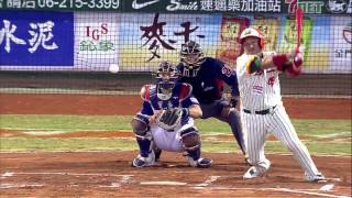 20131027 CPBL 犀牛vs獅 6下 張泰山在2出局後敲出安打 為球隊帶來追分希望