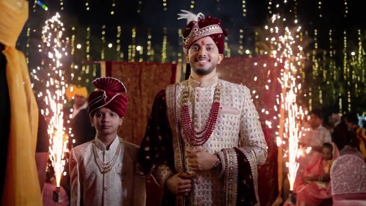 Ekta Kapoor and Mushtaq Shiekh in Sameer Soni and Neelam's wedding  reception Photo | 117991, image size:1280x720