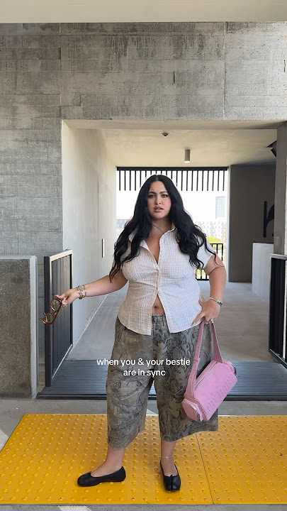 @emma.arletta great minds think alike🤪 #plussizeedition #curvyfashion #curvyfashion #outfitinspo